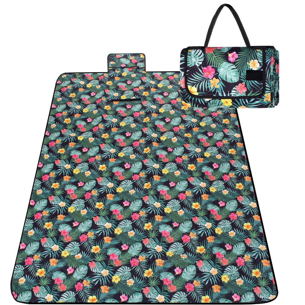 Patura pentru picnic sau plaja, cu folie izolatoare si maner, 200x200cm, negru floral