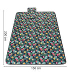 Patura pentru picnic sau plaja, cu folie izolatoare si maner, 200x200cm, negru floral