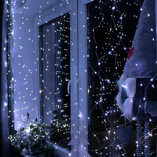 Perdea luminoasa 300 LED-uri, 3m, pentru interior/exterior, telecomanda, iluminare alba