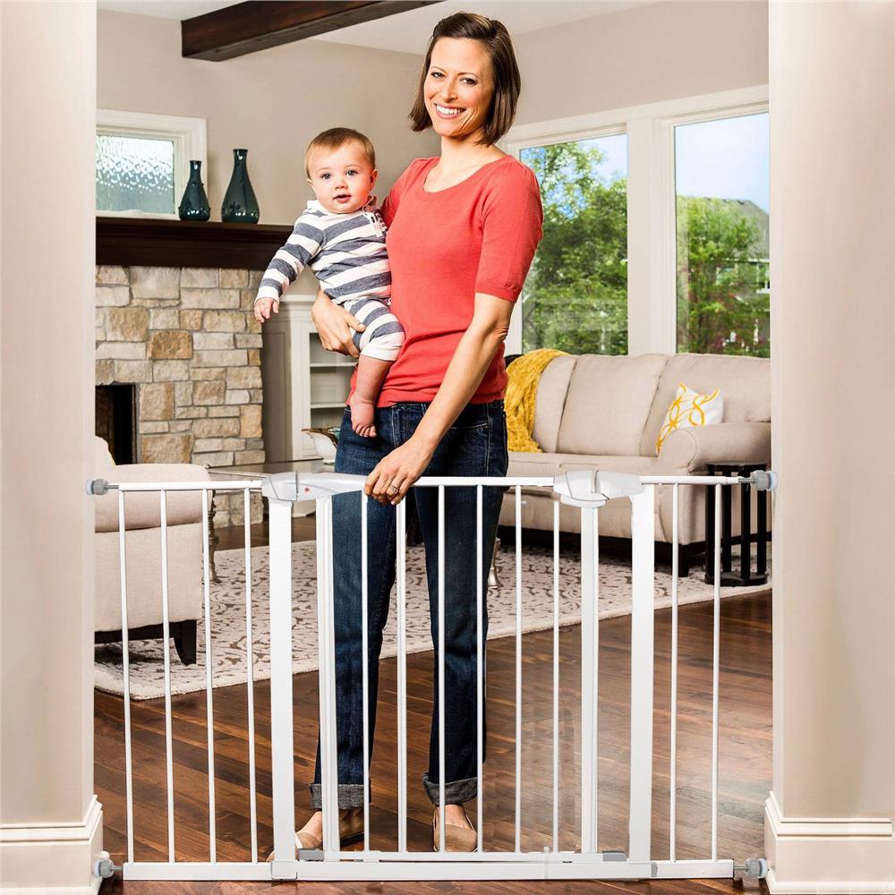 Poarta de siguranta Safety Gate pentru scari, ajustabila 97-106 cm, din otel, alba