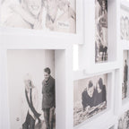 Rama foto de perete, colaj de 24 fotografii, 57x86cm, alb