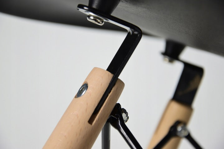 Set 4 scaune de bucatarie, design scandinav modern, sezut cu burete, alb