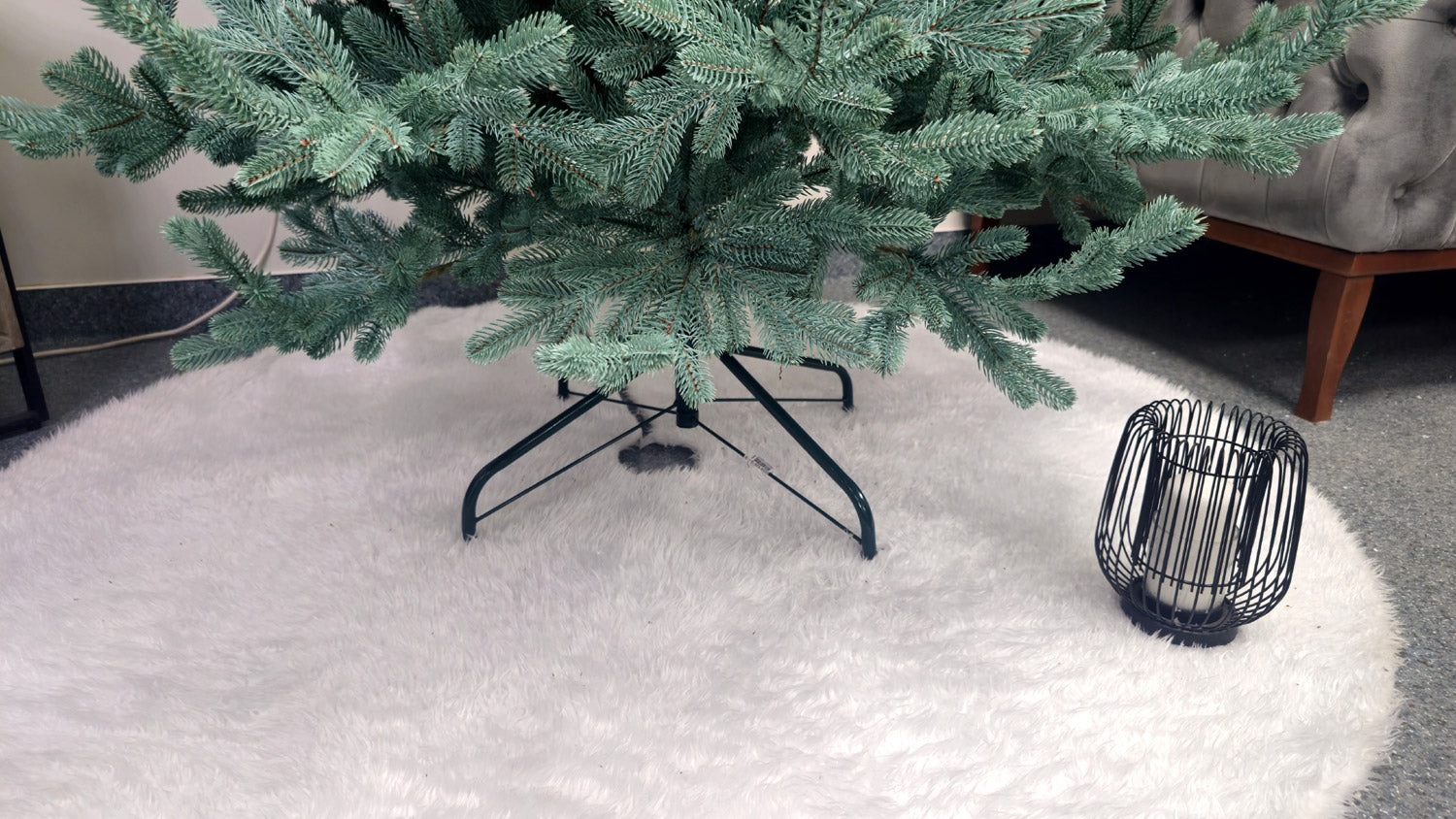 Brad artificial Christmas Deluxe by , Viena Select argintiu, integral 3D, 230cm