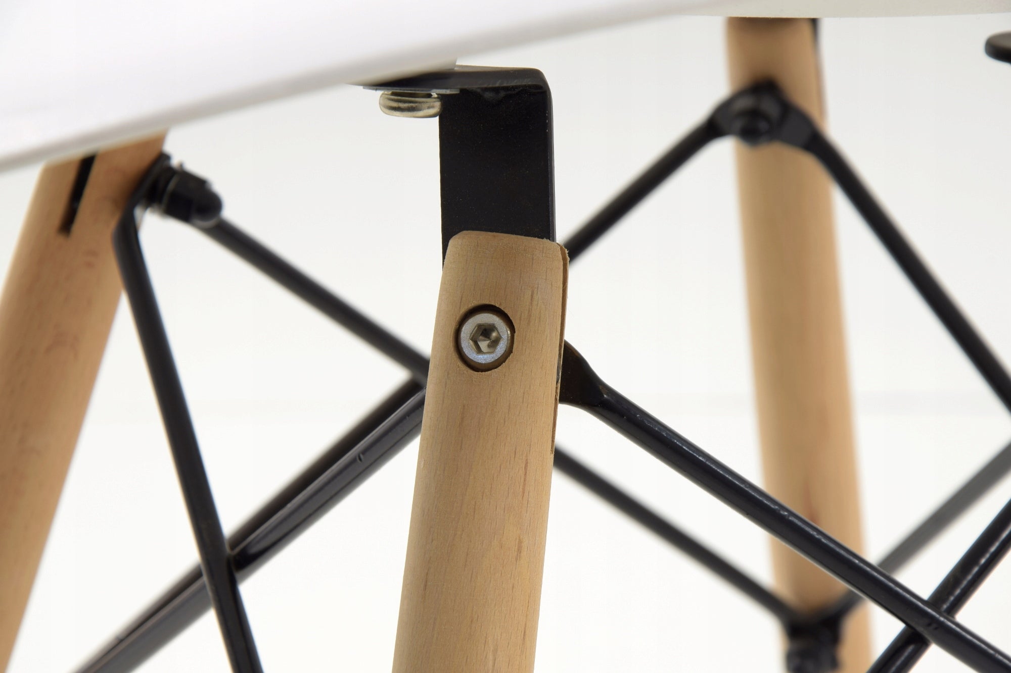 Set 4 scaune de bucatarie, design scandinav modern, sezut cu burete, alb