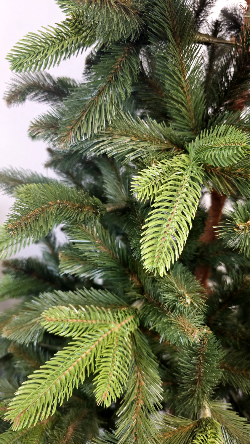 Brad artificial Christmas Deluxe by , Victoria Special, 2D+3D, 220cm