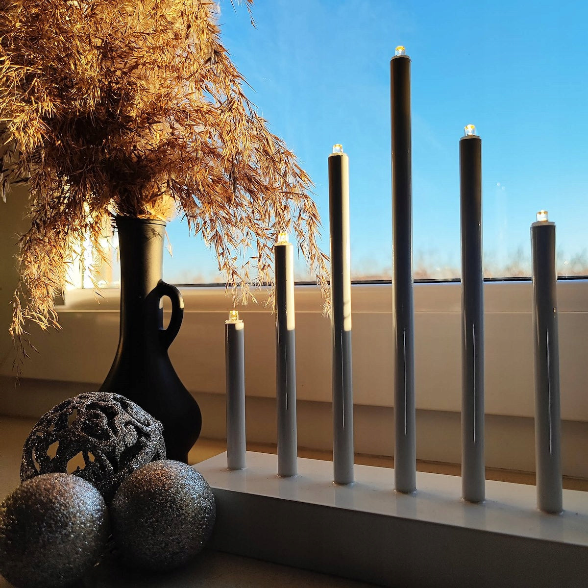 Lumanari decorative de Craciun, 7 becuri tip LED, culoare argintiu