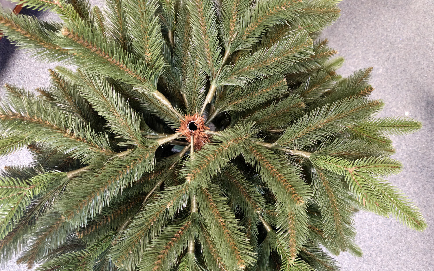 Brad artificial Christmas Deluxe by , Victoria Special, 2D+3D, 180cm