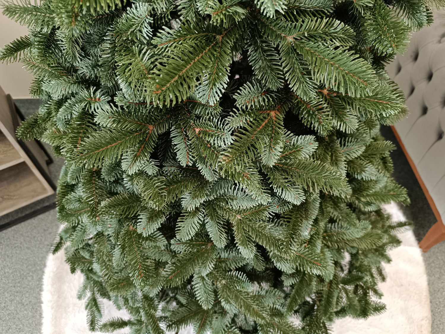 Brad artificial Christmas Deluxe by , Canada argintiu, 3D,180cm