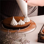 Set patiserie cu platou rotativ, 37 piese cu sabloane pentru ornarea prajiturilor