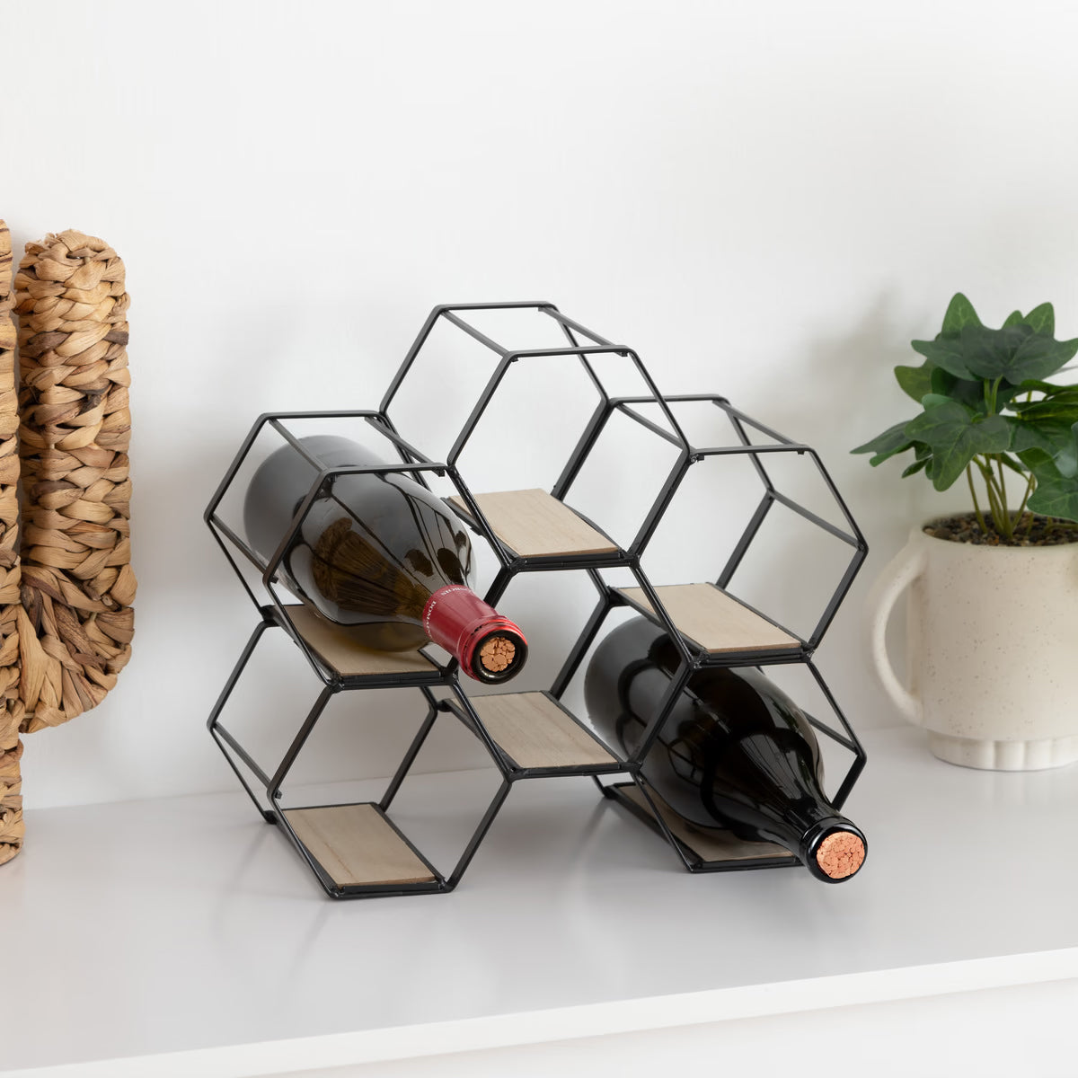 Suport sticle Atmosphera Arty pentru 6 sticle, structura metalica si MDF, 26x15x30 cm, negru