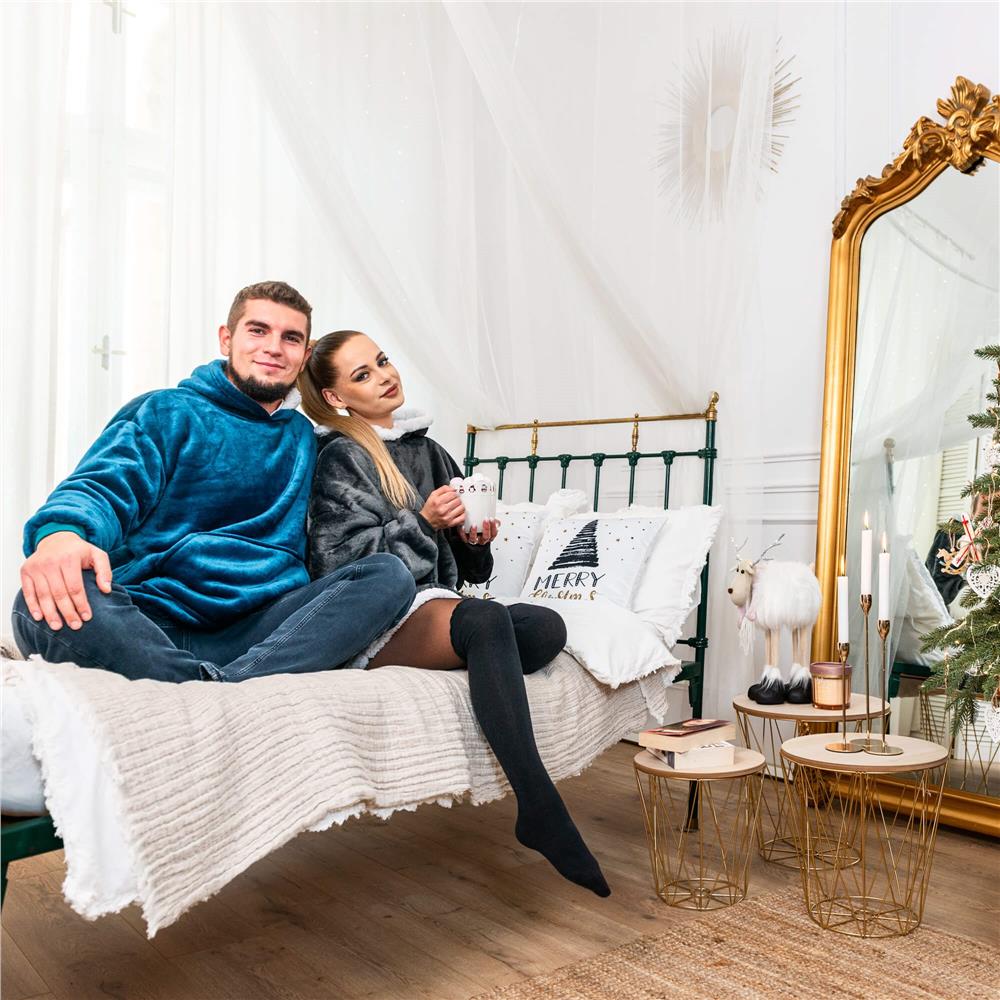 Patura tip hanorac, cu maneci, gluga si buzunare, material plus, marime universala, gri