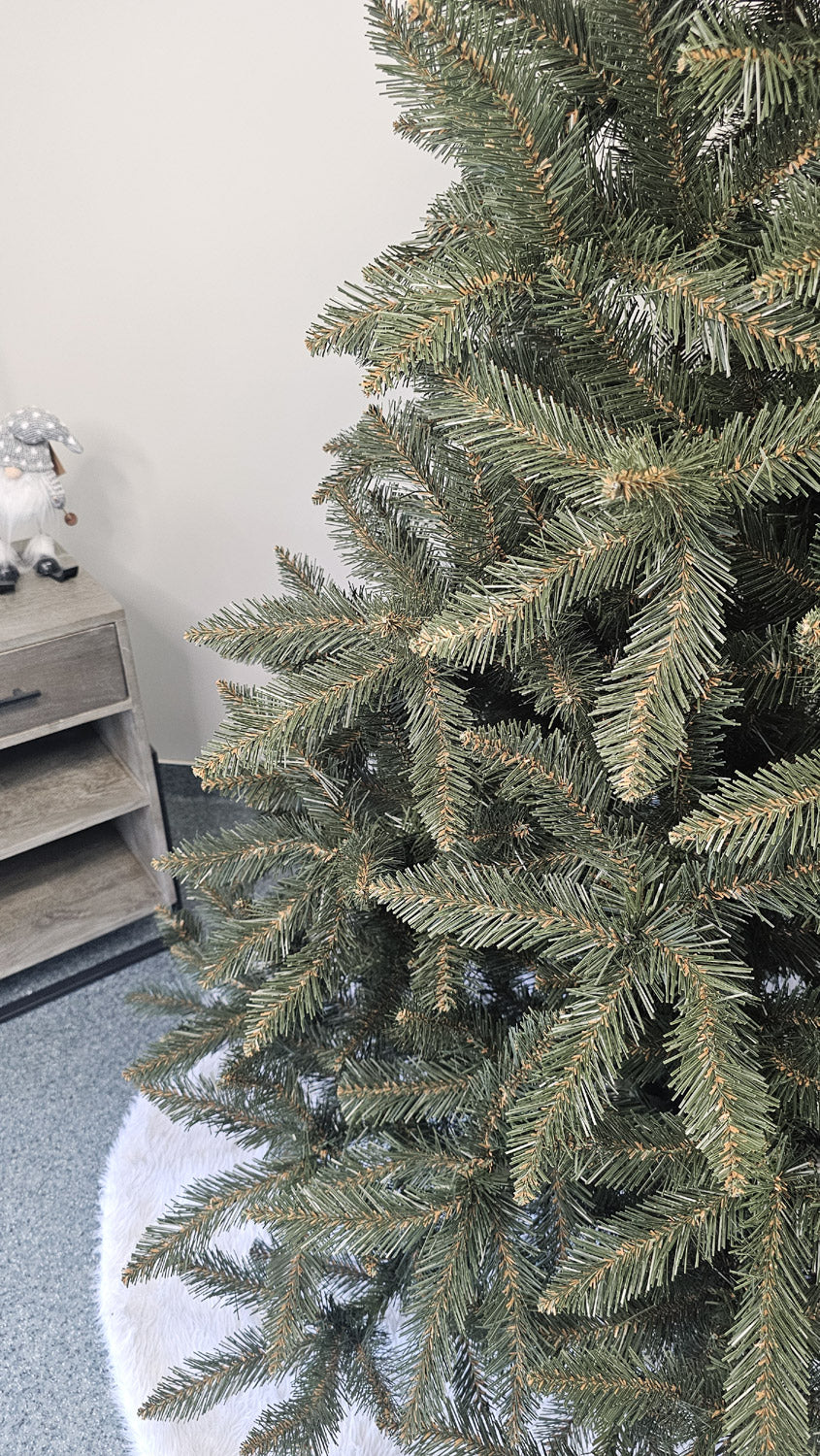 Brad artificial Christmas Deluxe by , Caucazian Premium, 2D, 220cm