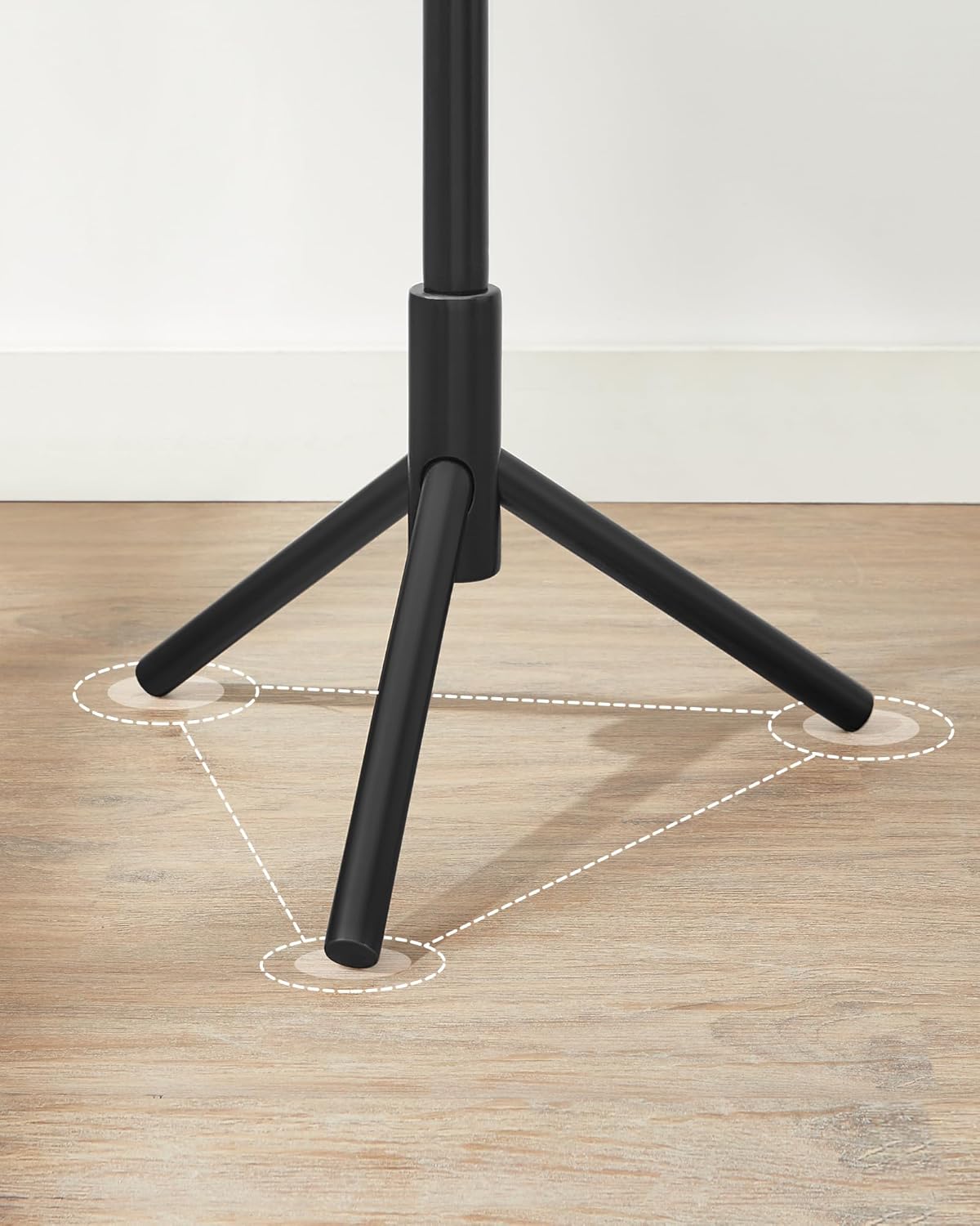 VASAGLE Cuier lemn masiv 47x47x175 cm, 8 carlige si inaltime reglabila, baza triunghiulara, negru