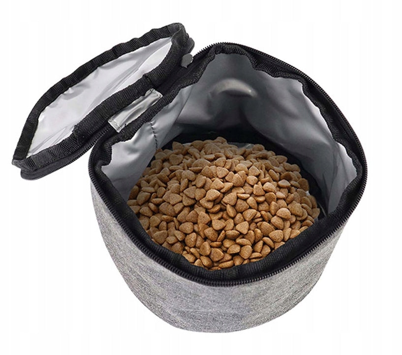 Geanta de drumetie pentru animale de companie, cu spatii de depozitare si accesorii