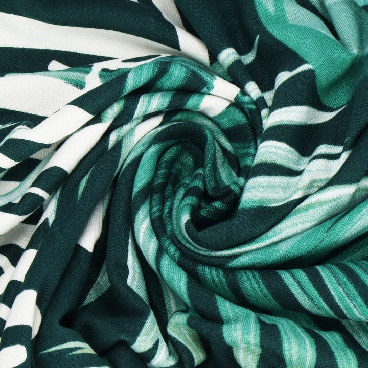 Husa pentru scaun, marime universala, poliester si spandex, verde cu model floral