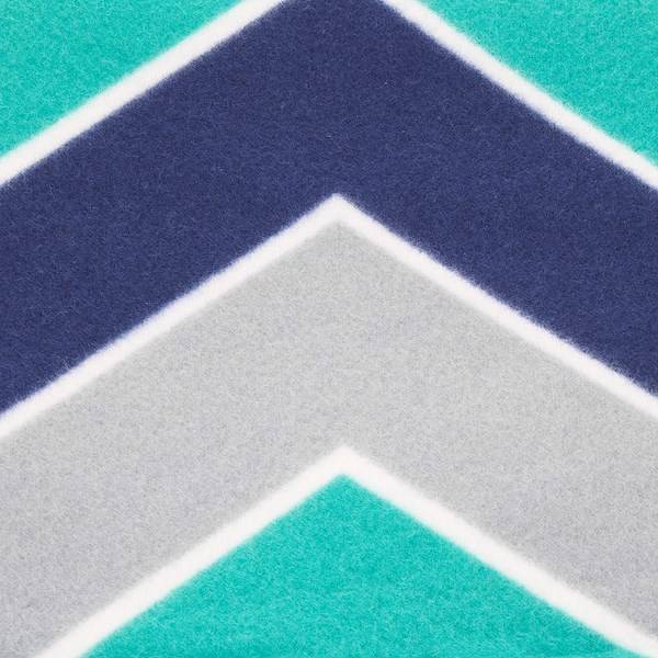 Patura pentru picnic sau plaja, cu folie izolatoare si maner, 180x220cm, albastru verde