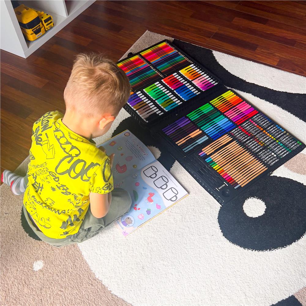 Set de pictura si desen pentru copii, 258 de piese, trusa plastic roz