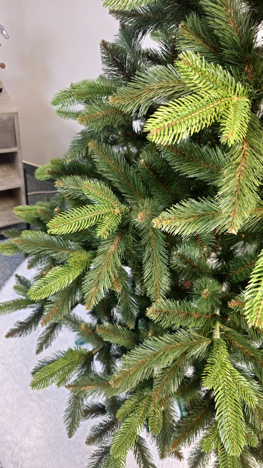 Brad artificial Christmas Deluxe by , Victoria Special, 2D+3D, 220cm