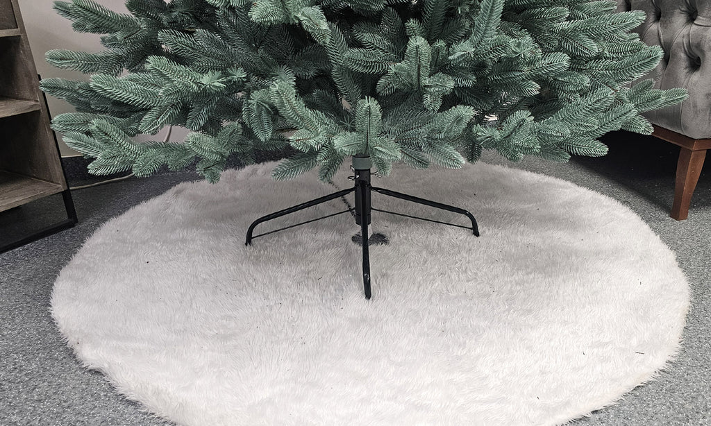 Brad artificial Christmas Deluxe by , Laponia Select argintiu, integral 3D, 230cm