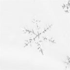 Covoras de pus sub bradul de Craciun, 90 cm, imitatie blana alba cu paiete argintii