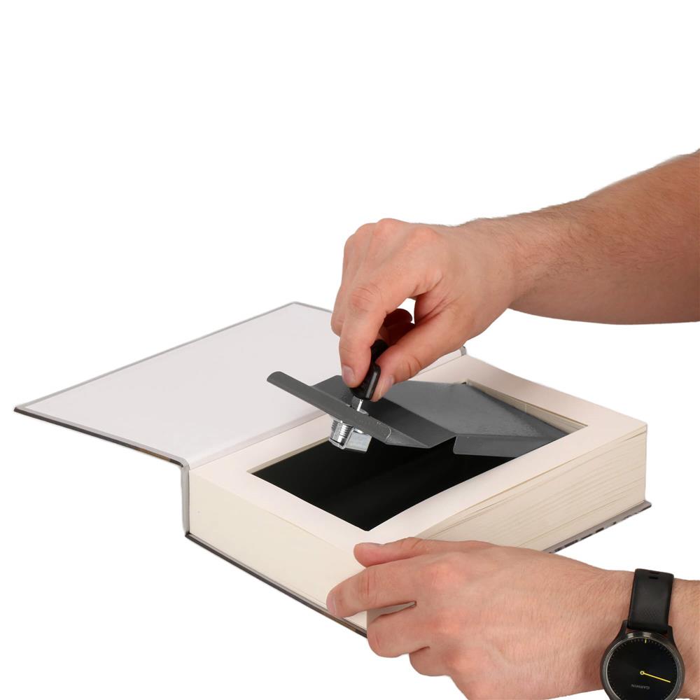 Caseta de valori, cutie metalica cu cheie, portabila, tip carte, London, 22x15.5x4.5 cm