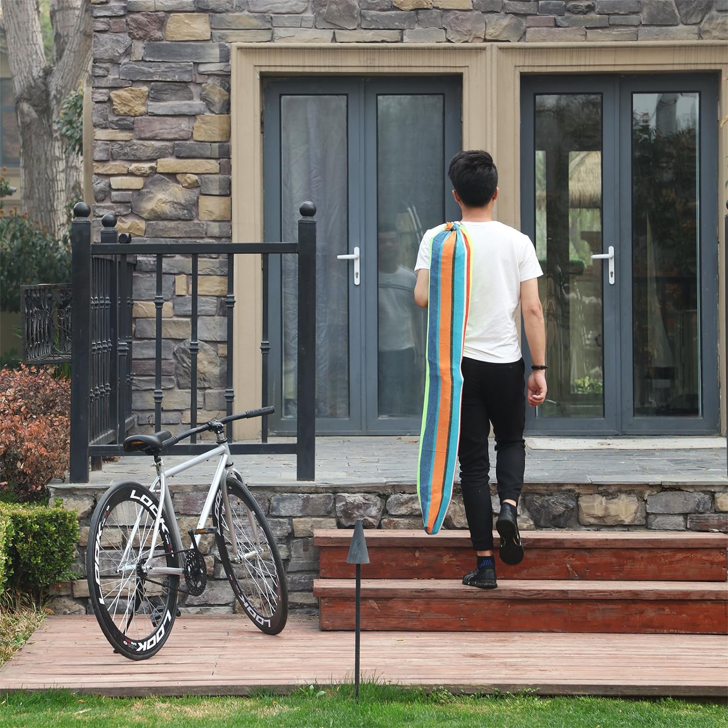 SONGMICS Hamac dublu cu bara lemn, perne incluse, maxim 300 kg, 210x150 cm, multicolor