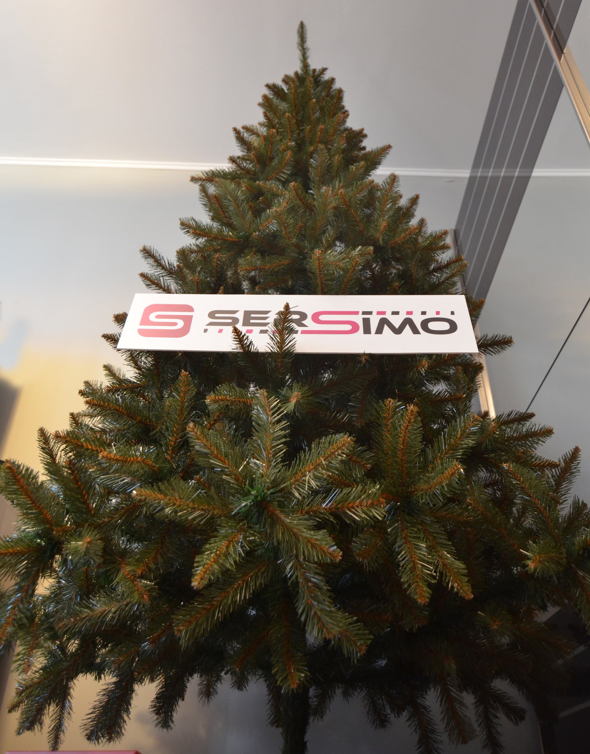 Brad artificial Christmas Deluxe by , Royal, 240cm