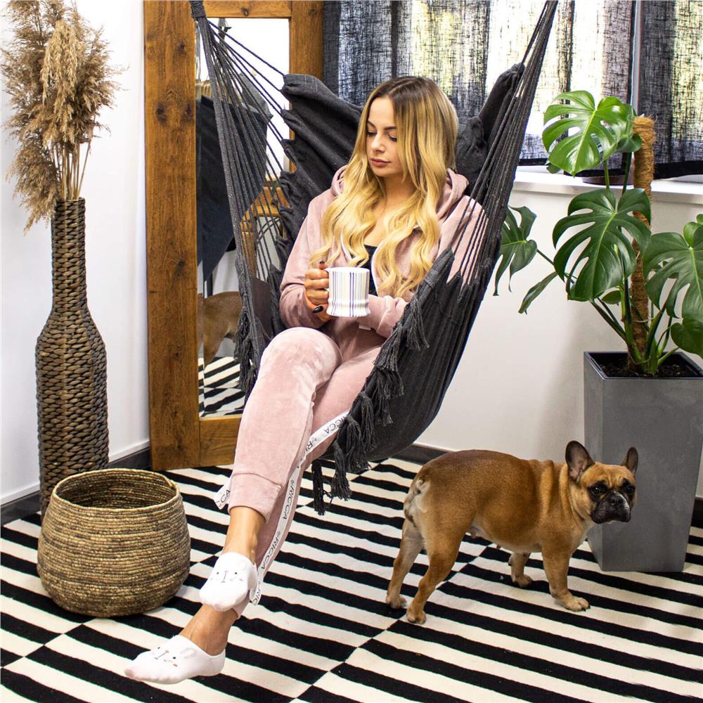 Hamac tip leagan suspendat pentru casa sau gradina, cu perne, 130x100cm, 150kg, gri inchis