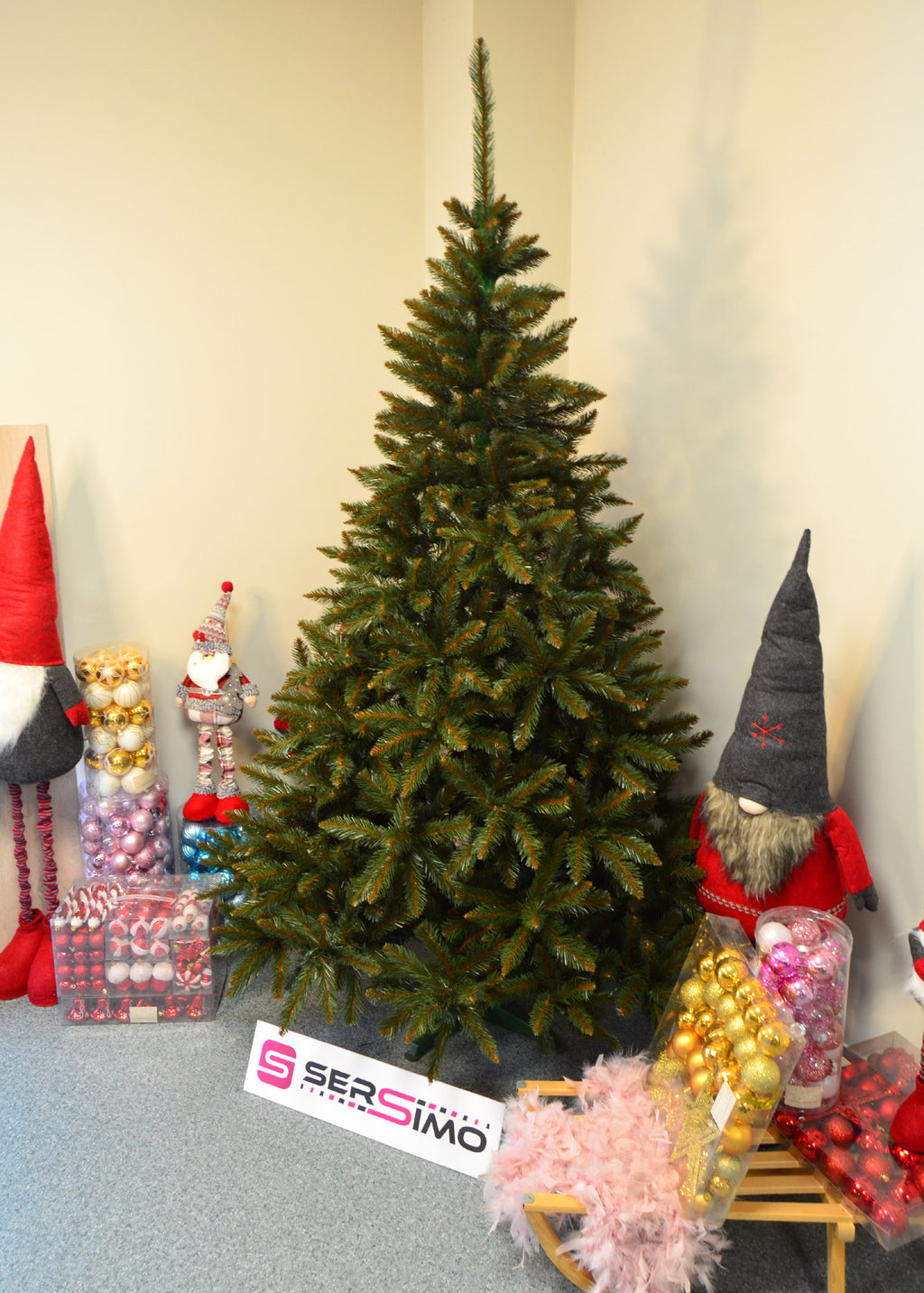 Brad artificial Christmas Deluxe by , Royal, 220cm