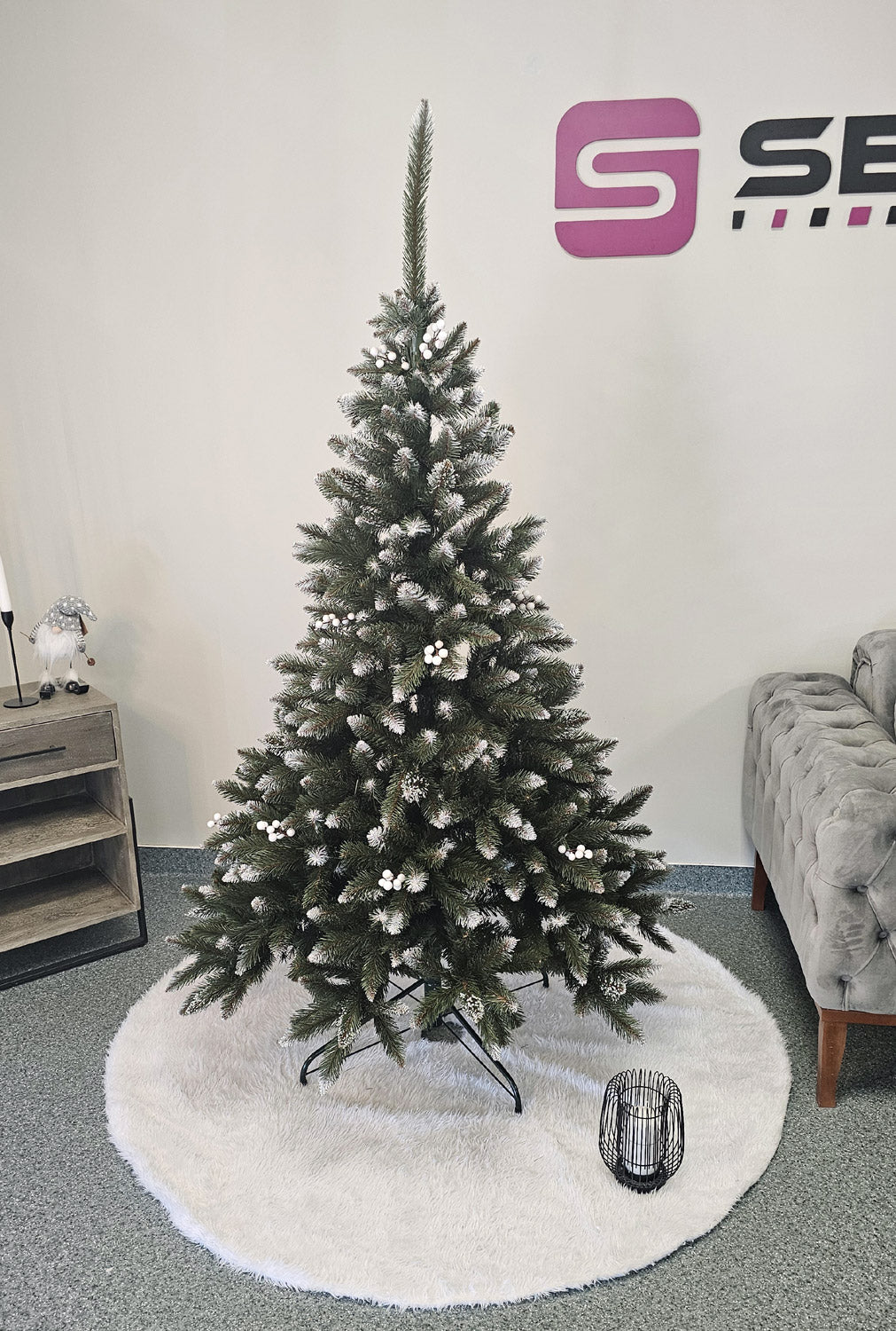 Brad artificial Christmas Deluxe by , WhiteBerry, 2D, 180cm