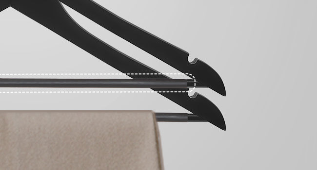 SONGMICS Umerase haine 45x23 cm, set 20 buc, lemn masiv cu bara pentru pantaloni si carlig rotativ, negru