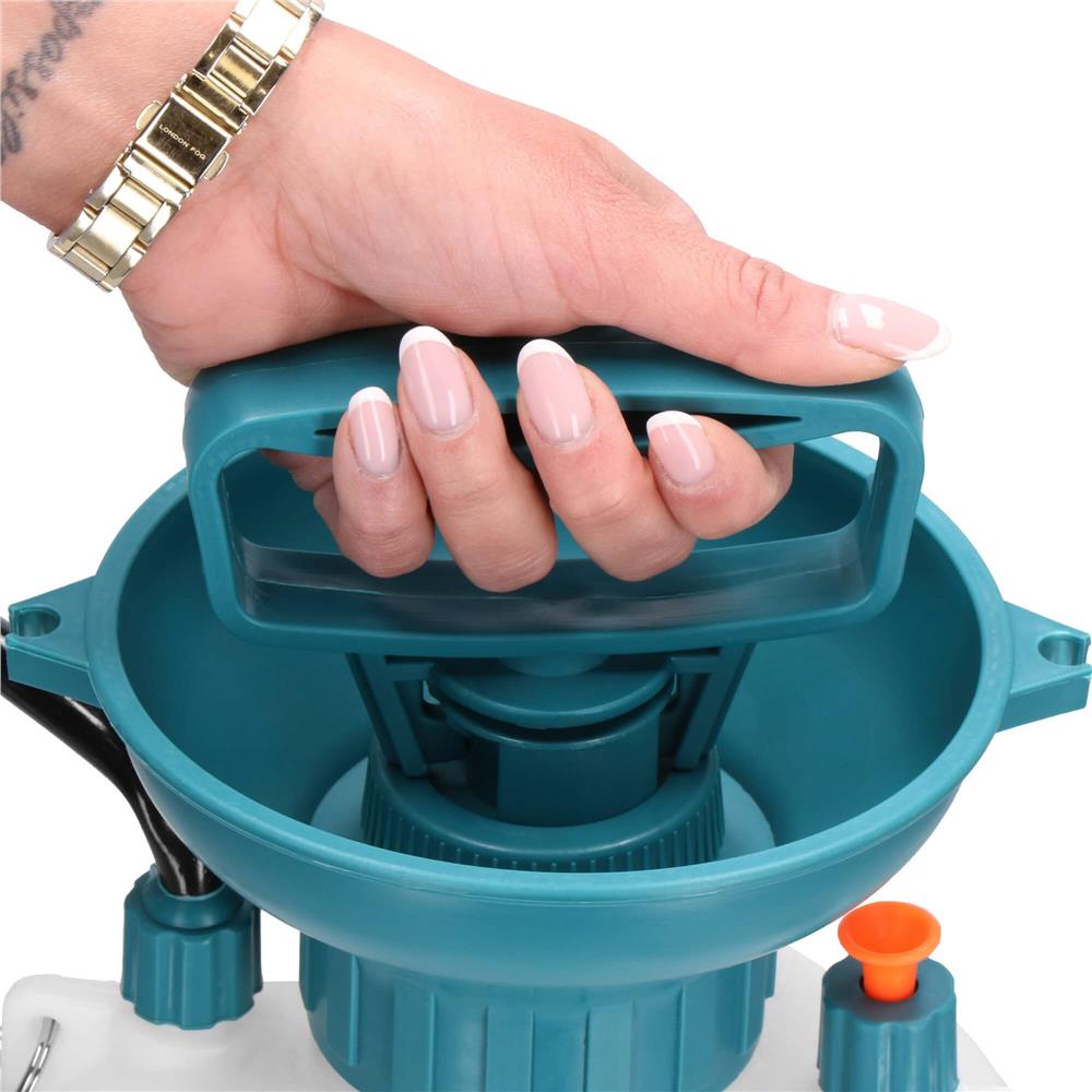 Pompa de stropit manual 5L cu lance reglabila 63 cm, 2 duze si curea de umar