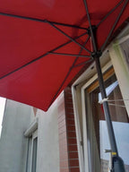 Umbrela balcon 270x250 cm, montaj pe perete, cu manivela si husa impermeabila, poliester 180g/mp, rosu