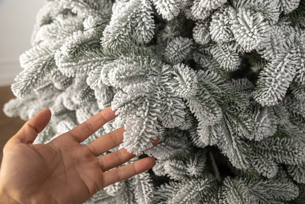 Brad artificial Christmas Deluxe by , Kovalivka Select nins, integral 3D, 230cm