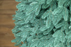 Brad artificial Christmas Deluxe by , Laponia Select argintiu, integral 3D, 230cm