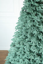 Brad artificial Christmas Deluxe by , Laponia Select argintiu, integral 3D, 230cm