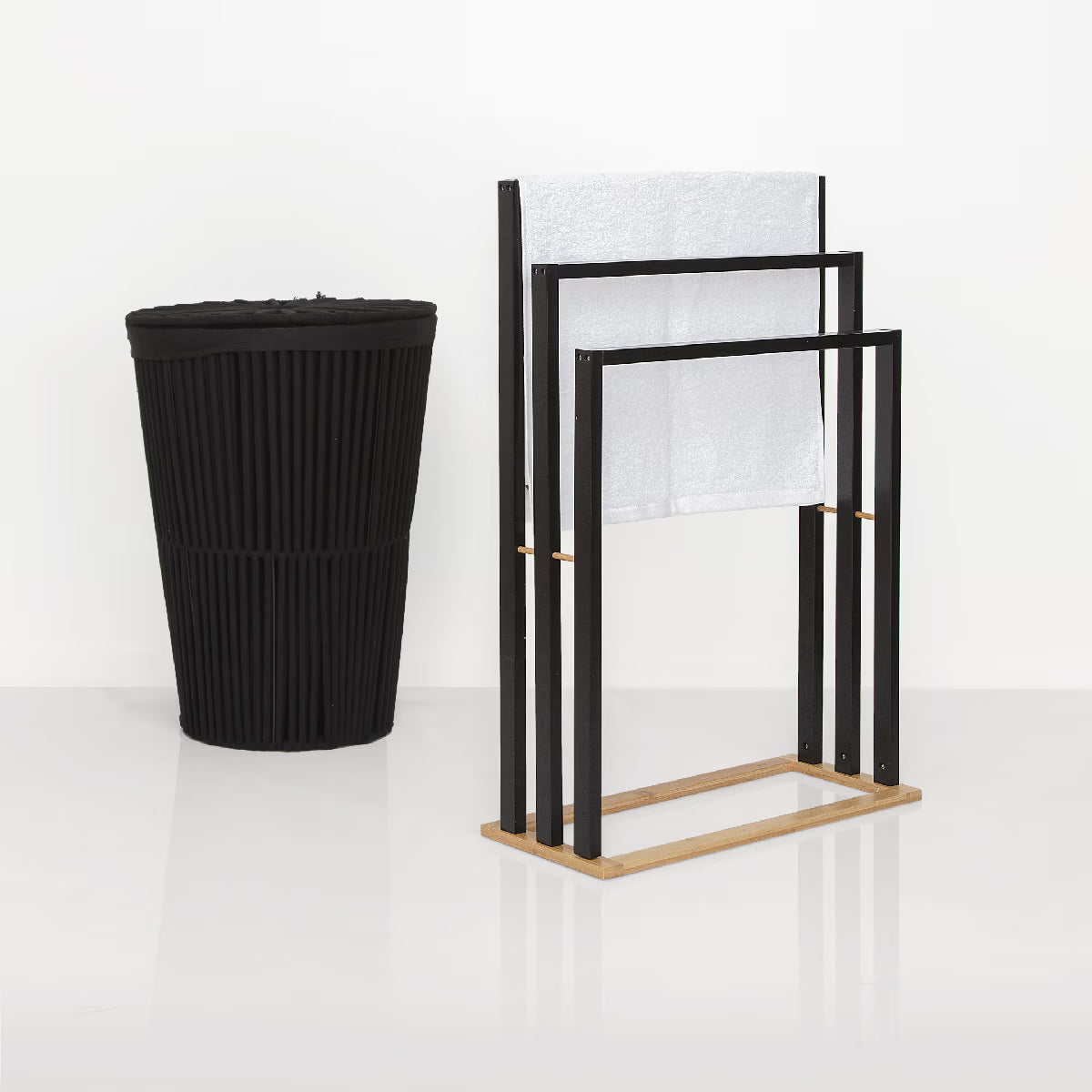 Suport prosoape 5Five Natureo cu 3 brate, 55x24x82 cm, MDF si bambus, negru