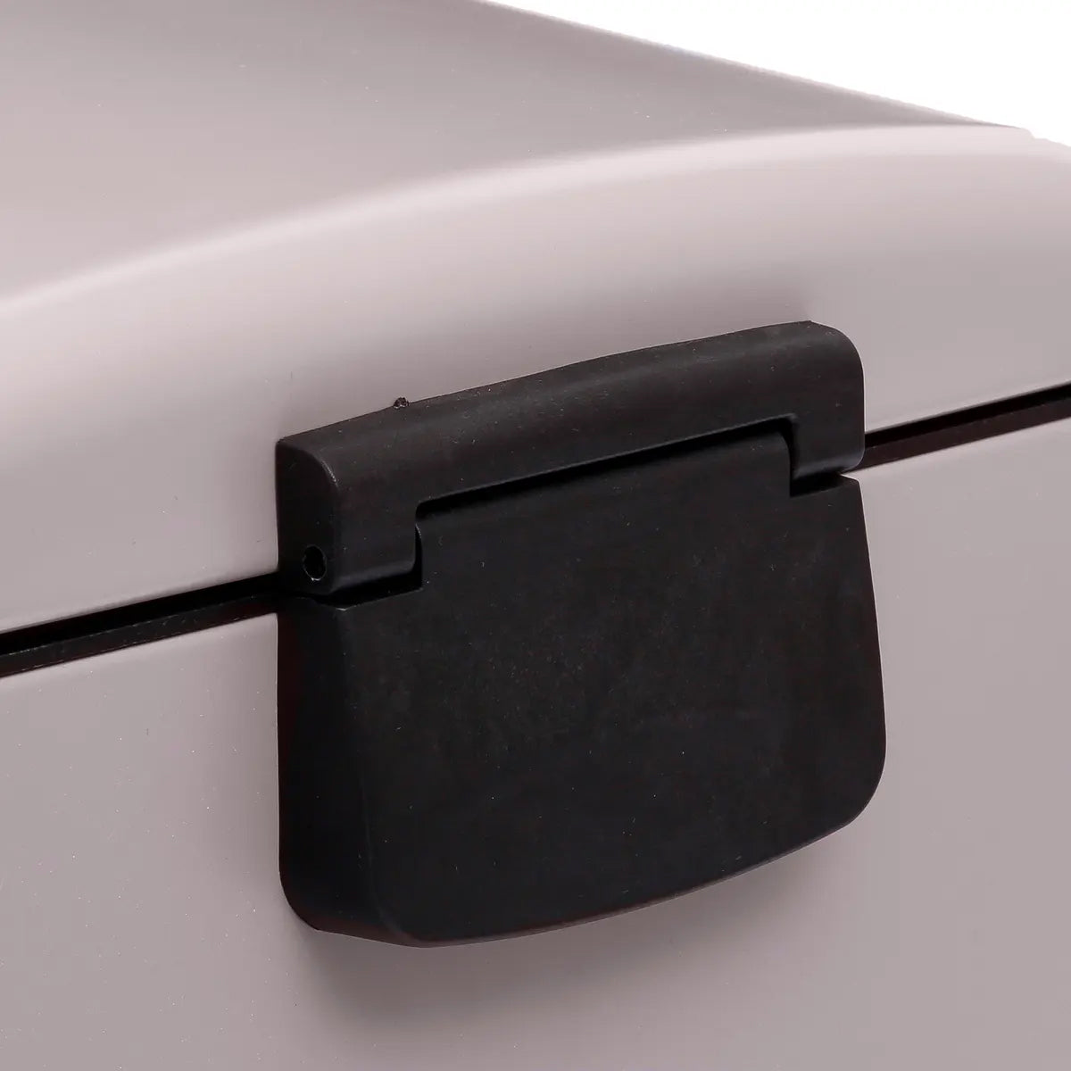 Cos gunoi cu pedala 30L 5Five Ariane, forma rotunda, otel inoxidabil si PP, 34x30,5x61 cm, taupe