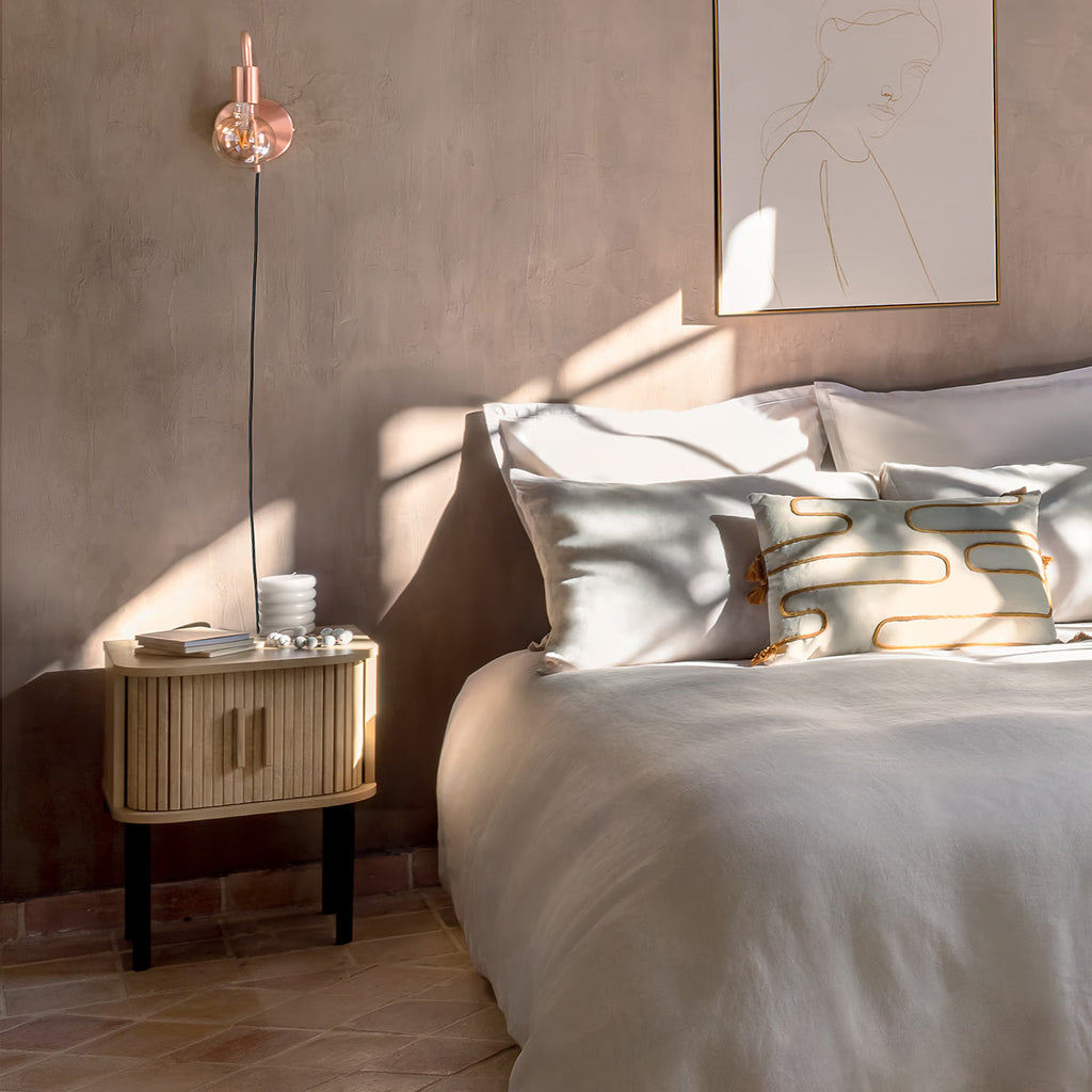 Noptiera Atmosphera Colva cu 2 usi, MDF si picioare metalice, 40x40x53 cm, bej