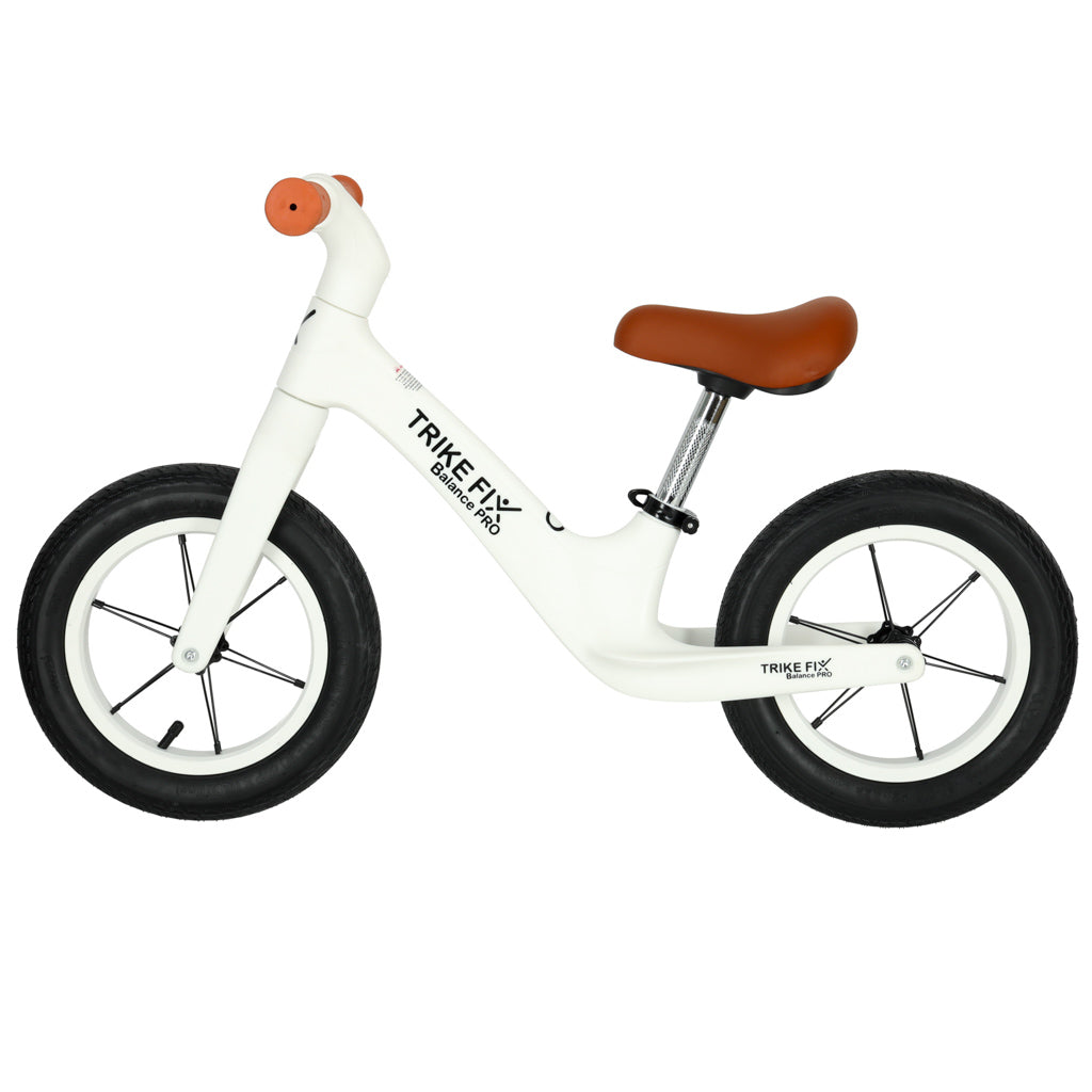 Bicicleta fara pedale Balance PRO 86x39x54 cm, cadru otel, roti gonflabile 30 cm, reglabila, alb