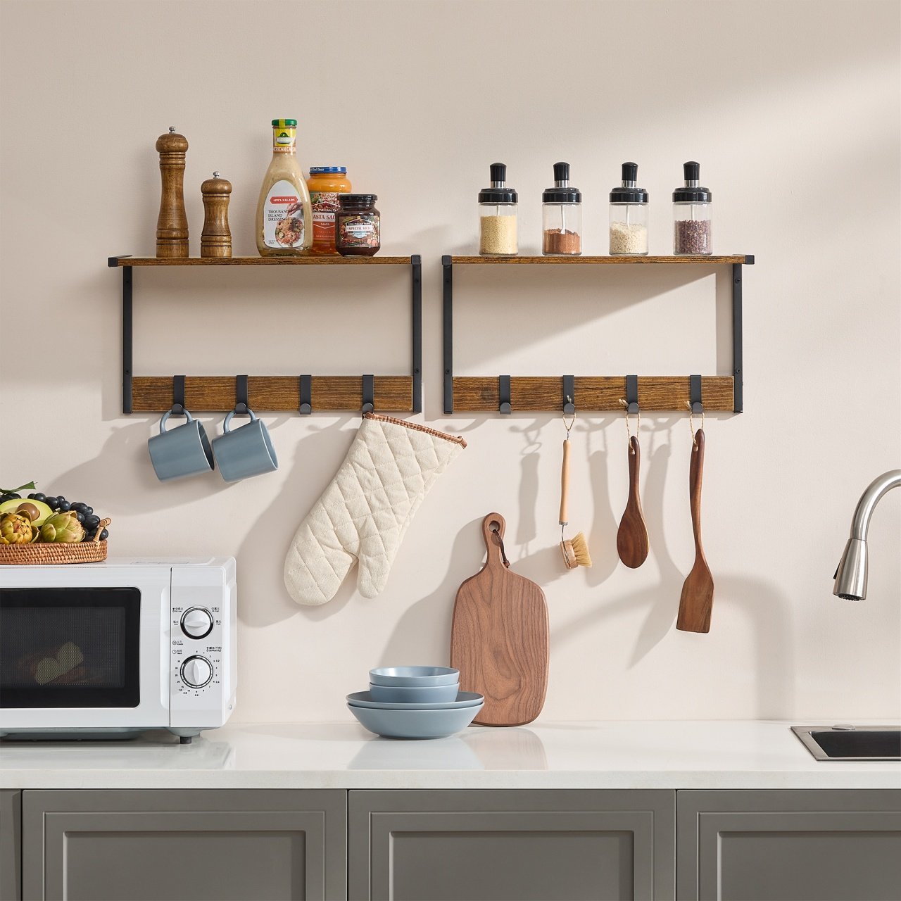 VASAGLE Cuier perete set 2 bucati, PAL si cadru metalic, 50x24x27 cm, maro rustic