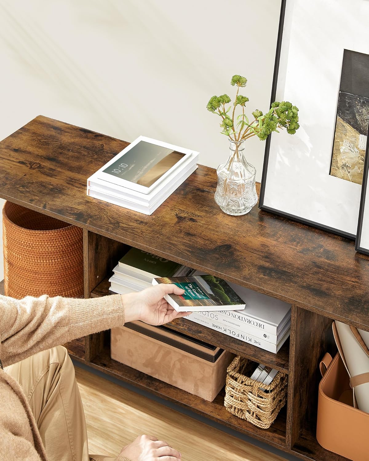 VASAGLE Comoda TV pentru televizoare pana la 65 inch, cadru metal, stil industrial, 147x40x50 cm, maro rustic