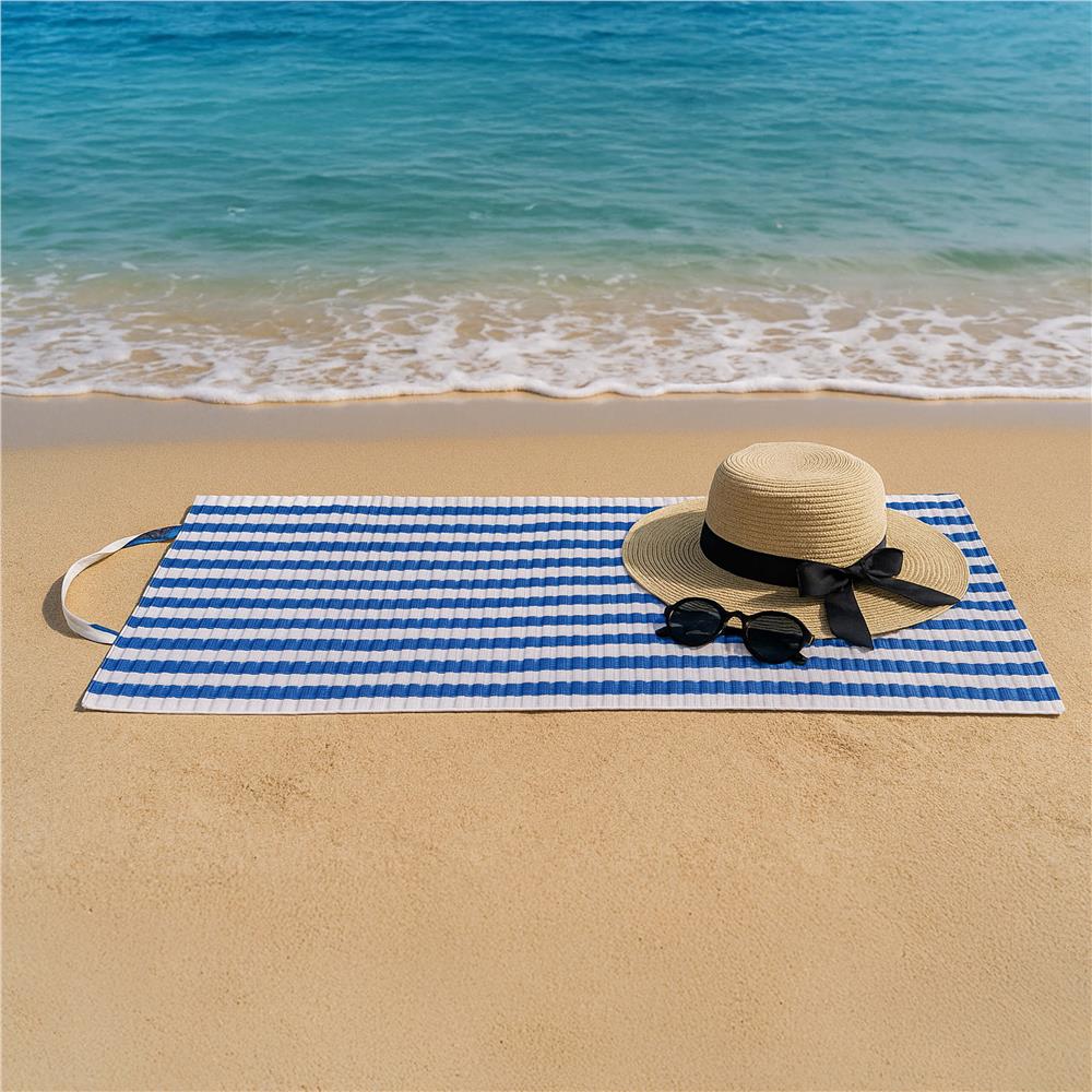 Saltea plaja pliabila din spuma EPE, cu maner si prindere, 180x60x1 cm, albastru cu dungi