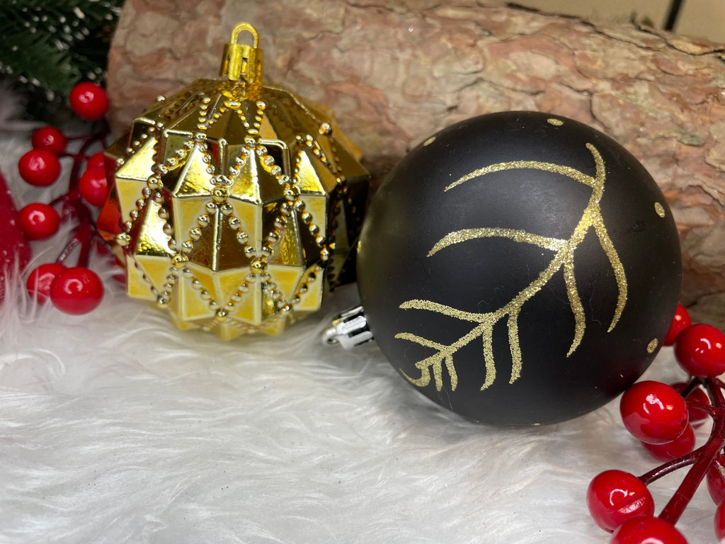 Set globuri de Craciun, 16 bucati, 8cm, 6 modele, negru auriu