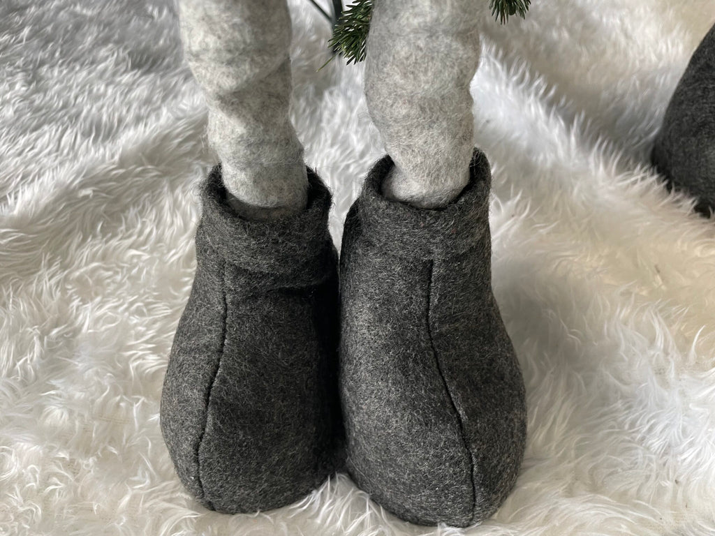 Figurina Craciun, Spiridus, picioare telescopice, inaltime extensibila 63-93cm