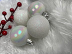 Set globuri de Craciun, 30 bucati, 3 modele, 4/5/6cm, alb