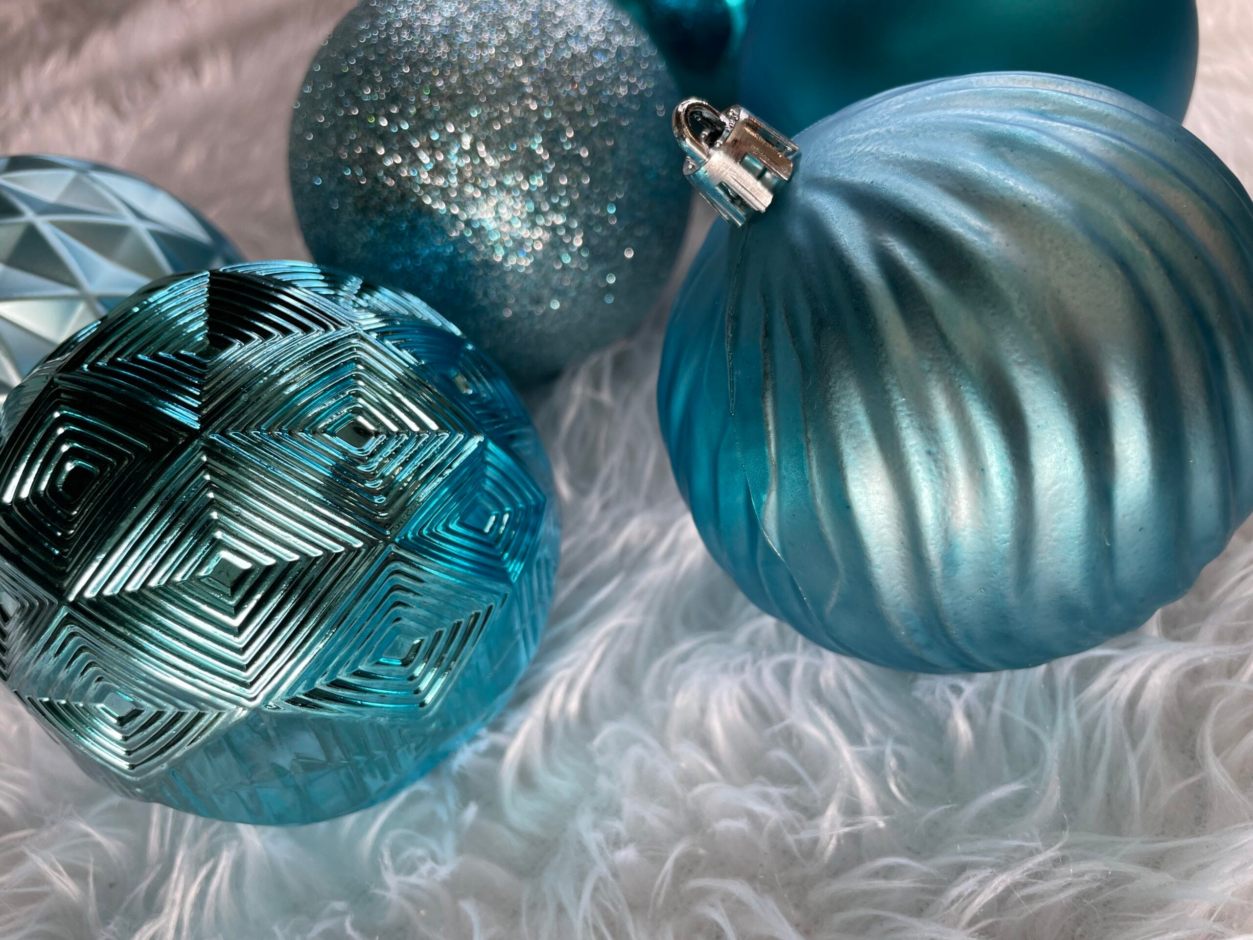 Set globuri de Craciun, 30 bucati, 6 modele, 8cm, albastru