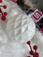 Set globuri de Craciun, 30 bucati, 8cm, 6 modele, alb