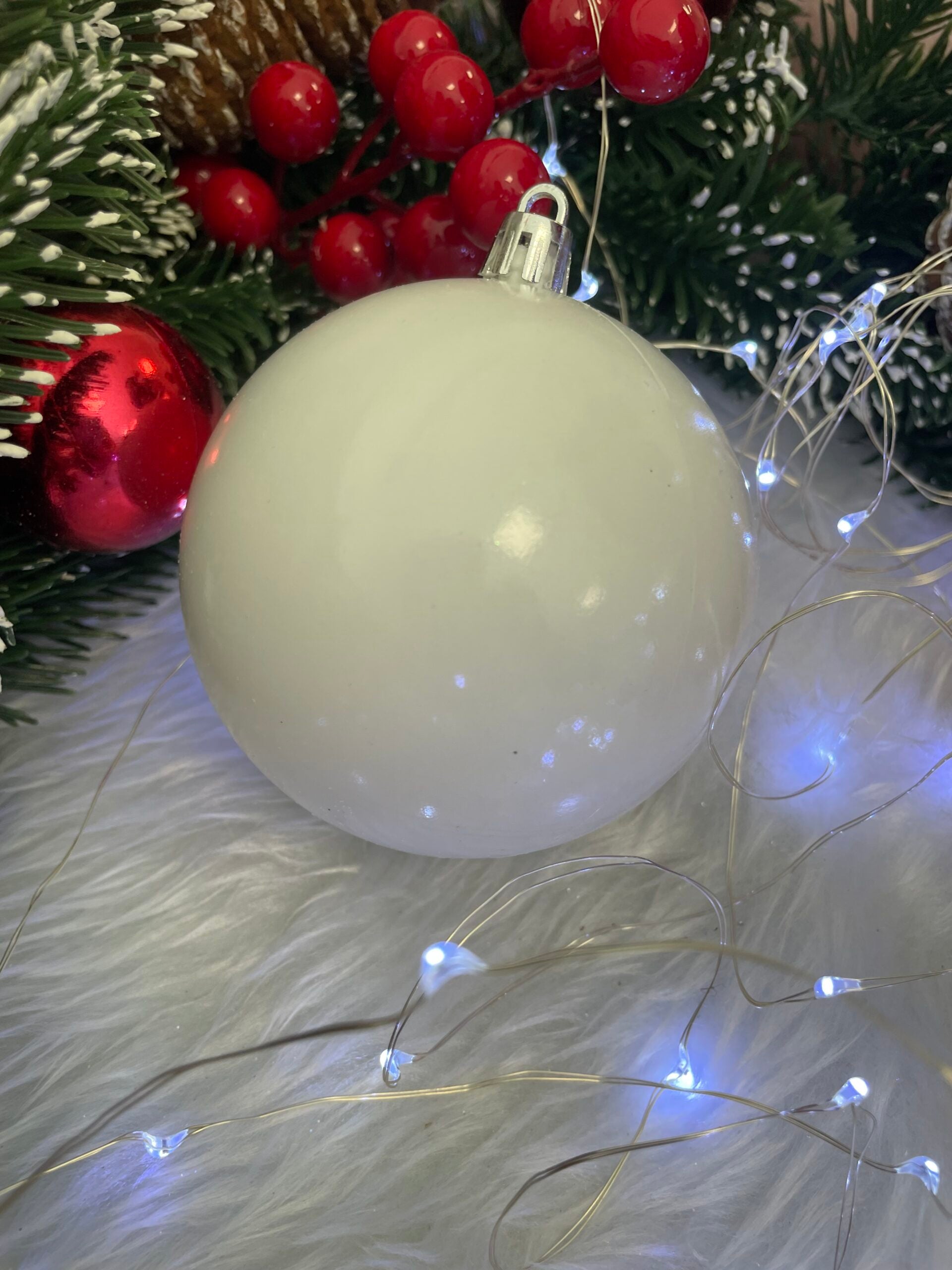 Set globuri de Craciun, 20 bucati, 8cm, alb perlat