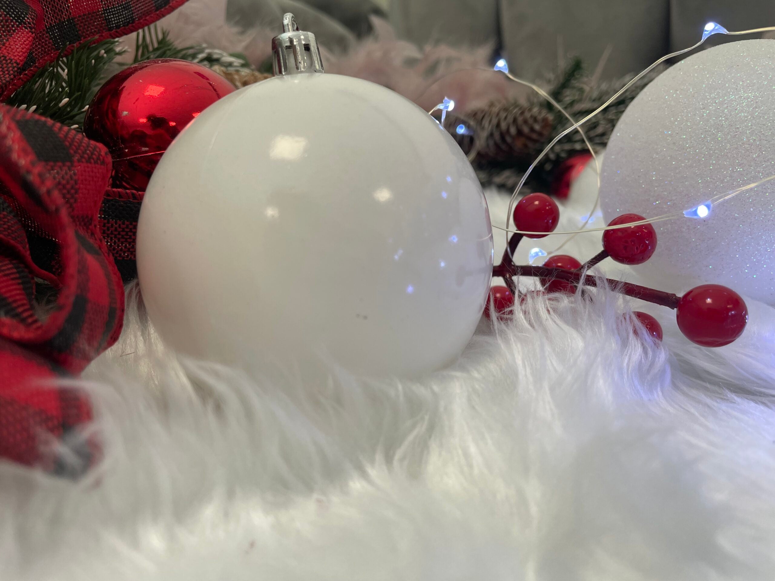 Set globuri de Craciun, 20 bucati, 8cm, alb perlat